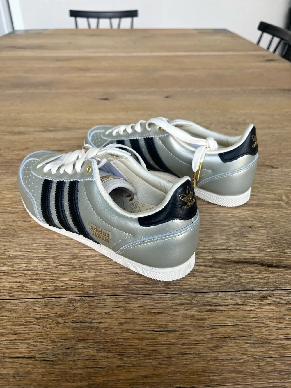 Size 6 Women’s adidas Originals Japan JS4015  Alumina / Black / White